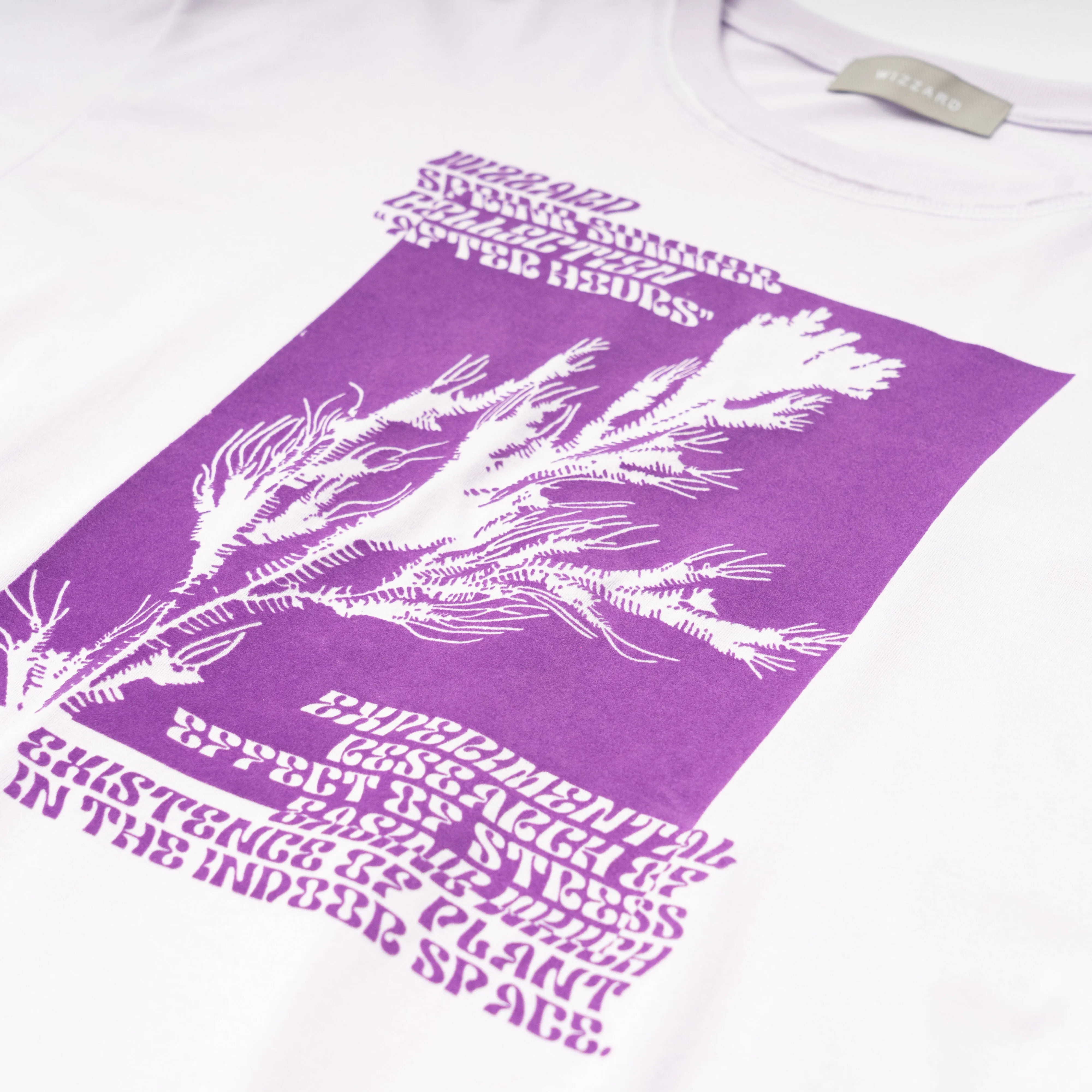 GRAPHIC T-SHIRT "PLANT"