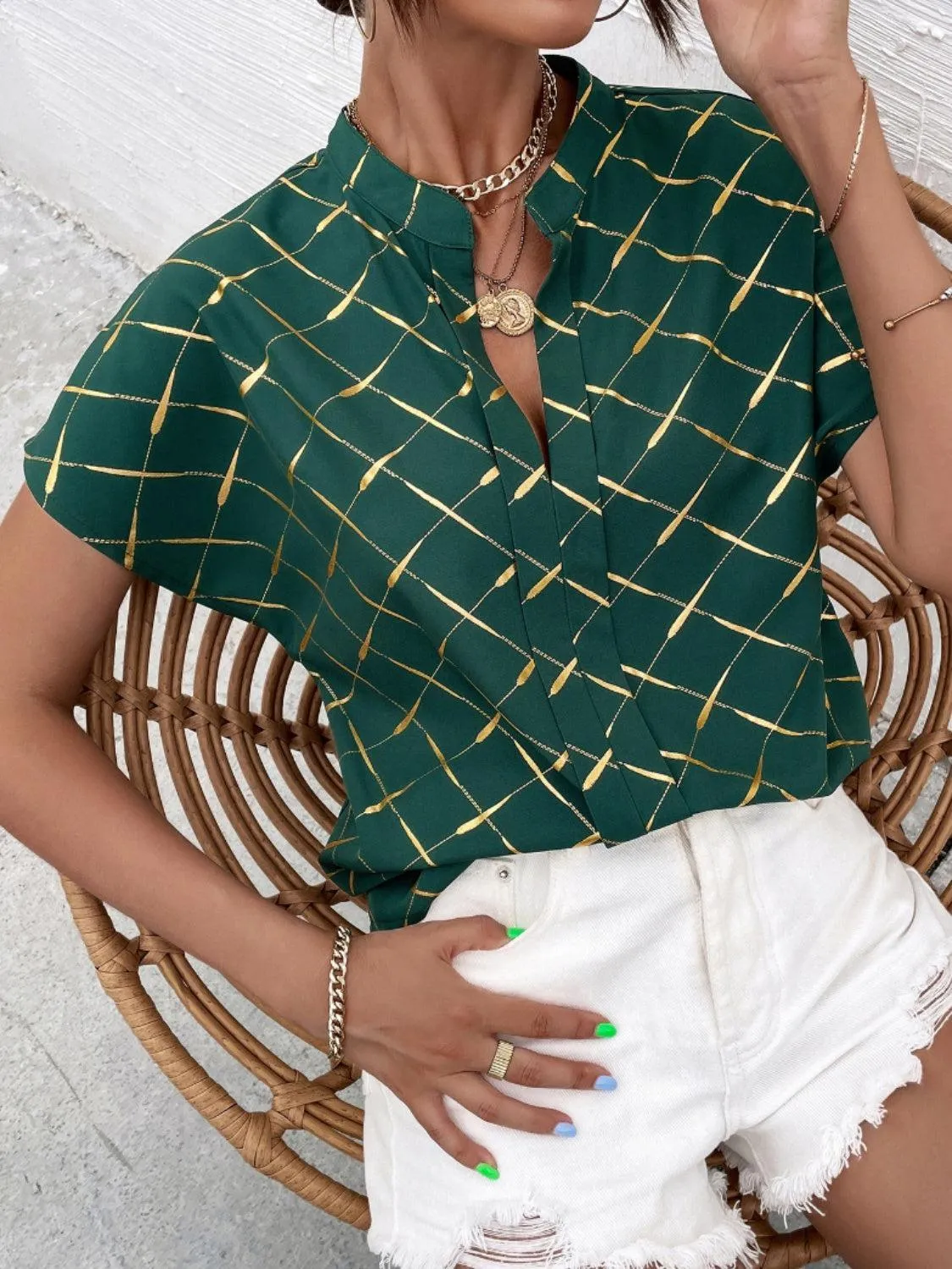 Stylish Everyday Notched Neck Short Sleeve Blouse