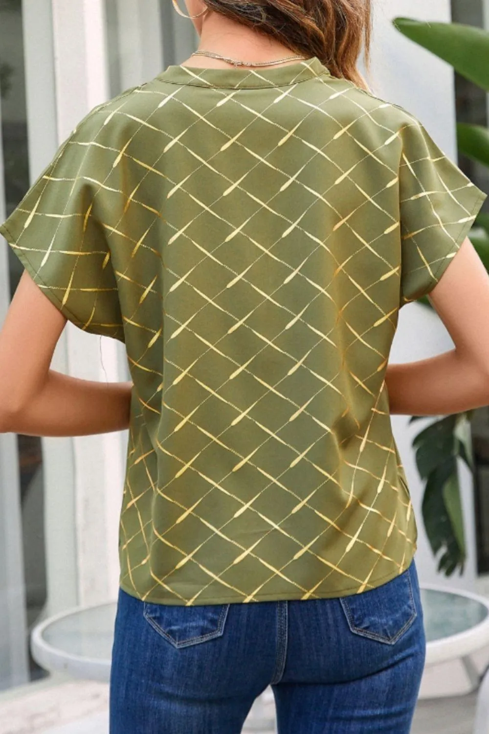 Stylish Everyday Notched Neck Short Sleeve Blouse