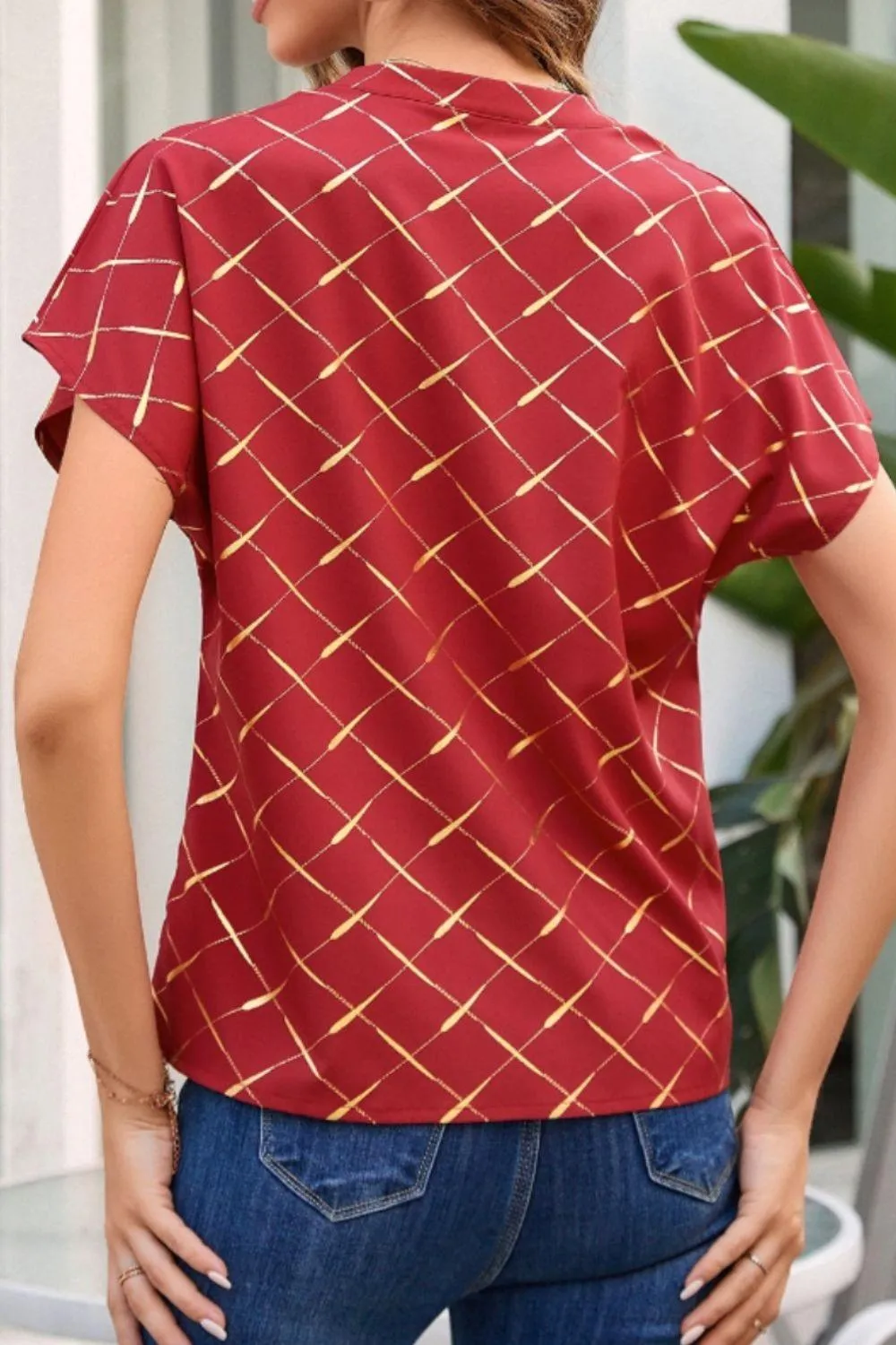 Stylish Everyday Notched Neck Short Sleeve Blouse