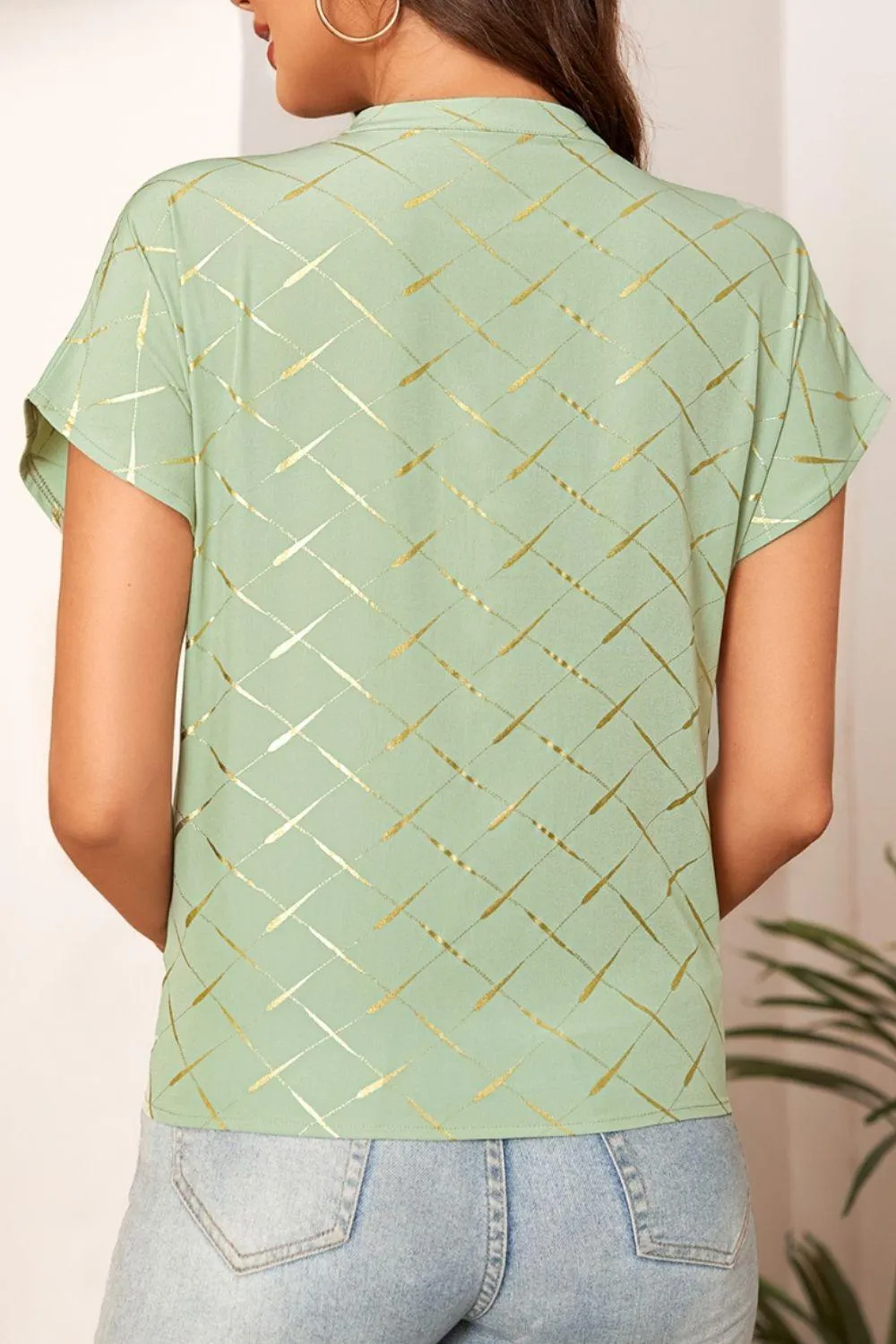 Stylish Everyday Notched Neck Short Sleeve Blouse