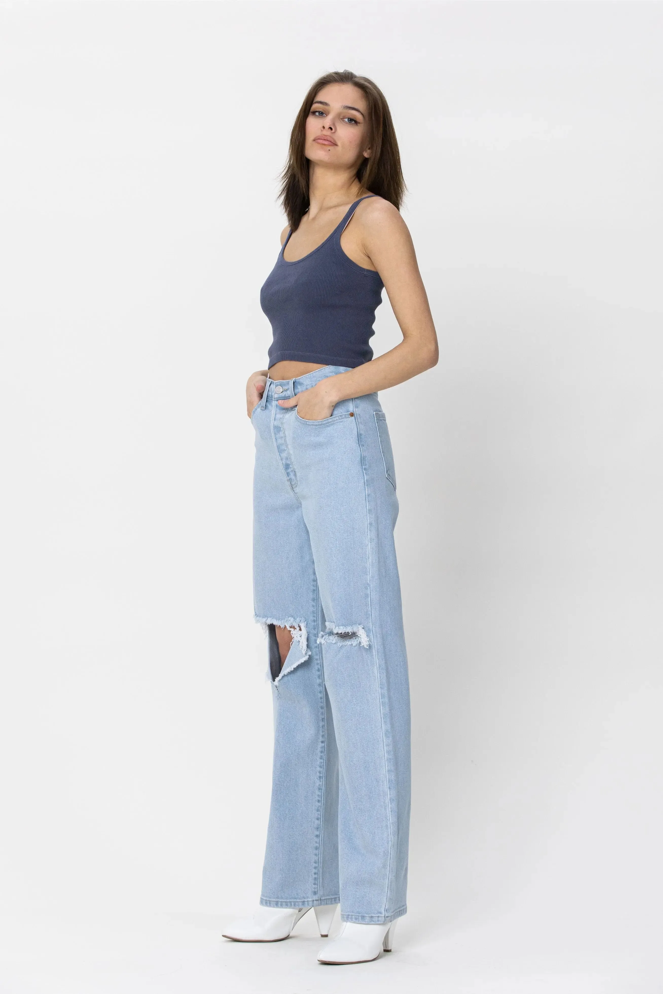 Super High Rise Destroy Dad Jean – Effortlessly Cool, Comfortably Chic